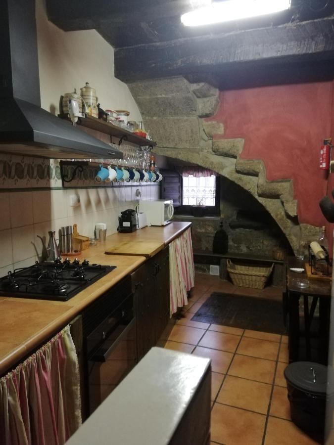La Vieja Escuela Vila Fuentes de Rubielos Exterior foto