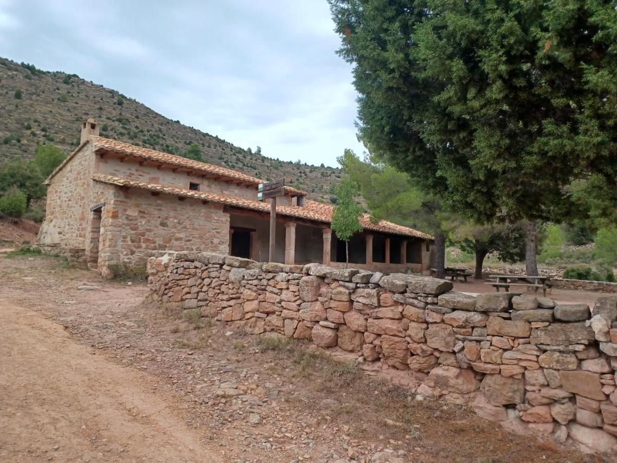 La Vieja Escuela Vila Fuentes de Rubielos Exterior foto