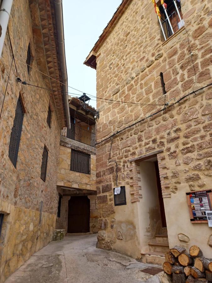 La Vieja Escuela Vila Fuentes de Rubielos Exterior foto